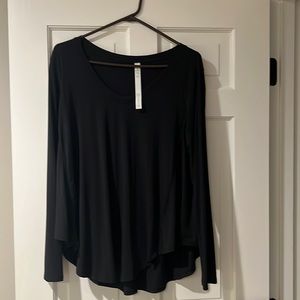 Lululemon Ling Sleeve Top